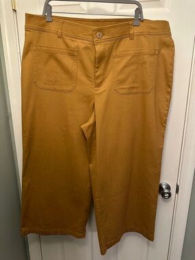 Ava & Viv wide leg cropped pants